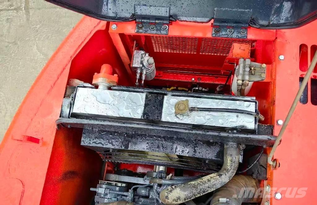 Doosan DX 140 Gravemaskiner på larvebånd