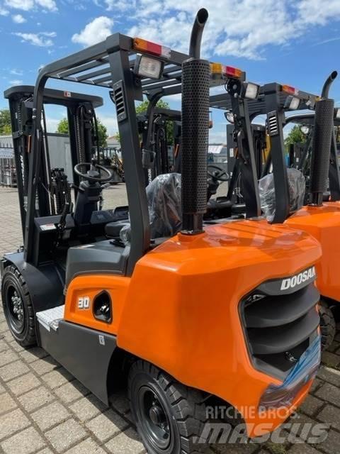 Doosan D30NXP Diesel gaffeltrucks