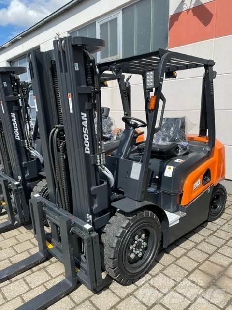Doosan D30NXP Diesel gaffeltrucks