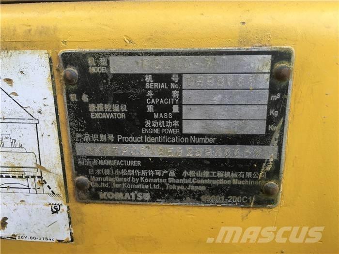 Komatsu PC 200-7 Gravemaskiner på larvebånd