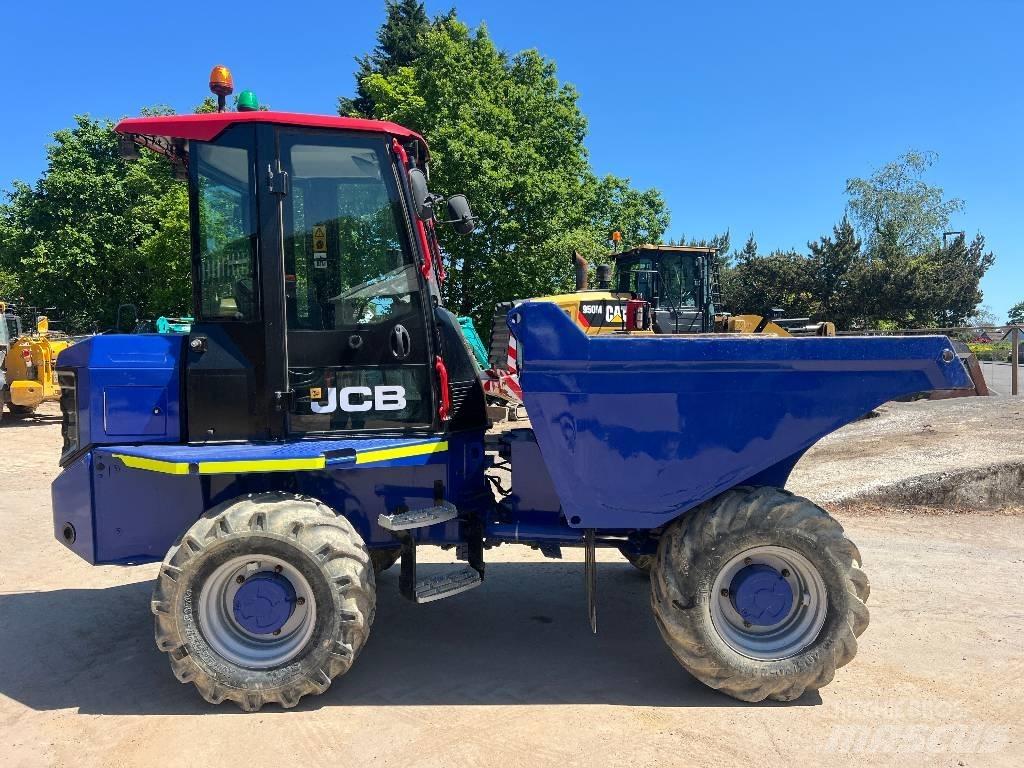 JCB 6 FT Dumpere