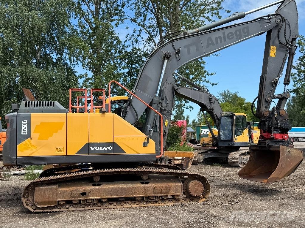 Volvo EC 250 E Gravemaskiner på larvebånd