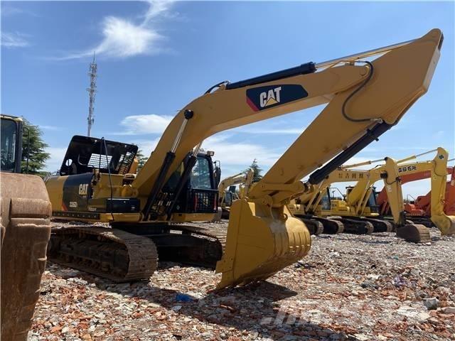 CAT 326D Gravemaskiner på larvebånd
