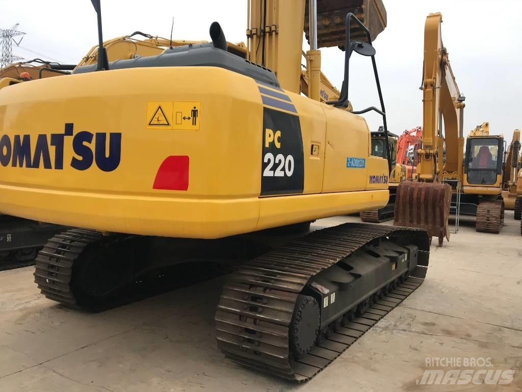 Komatsu PC 220-8 Gravemaskiner på larvebånd