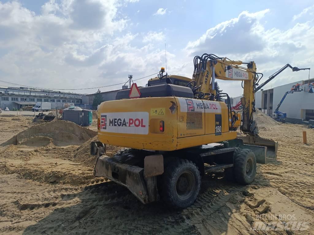 Komatsu PW180-7E0 Gravemaskiner på hjul