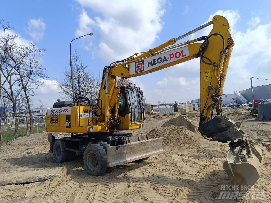 Komatsu PW180-7E0 Gravemaskiner på hjul