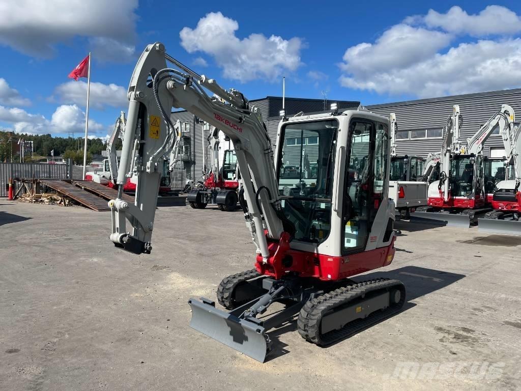 Takeuchi TB 225 Minigravemaskiner