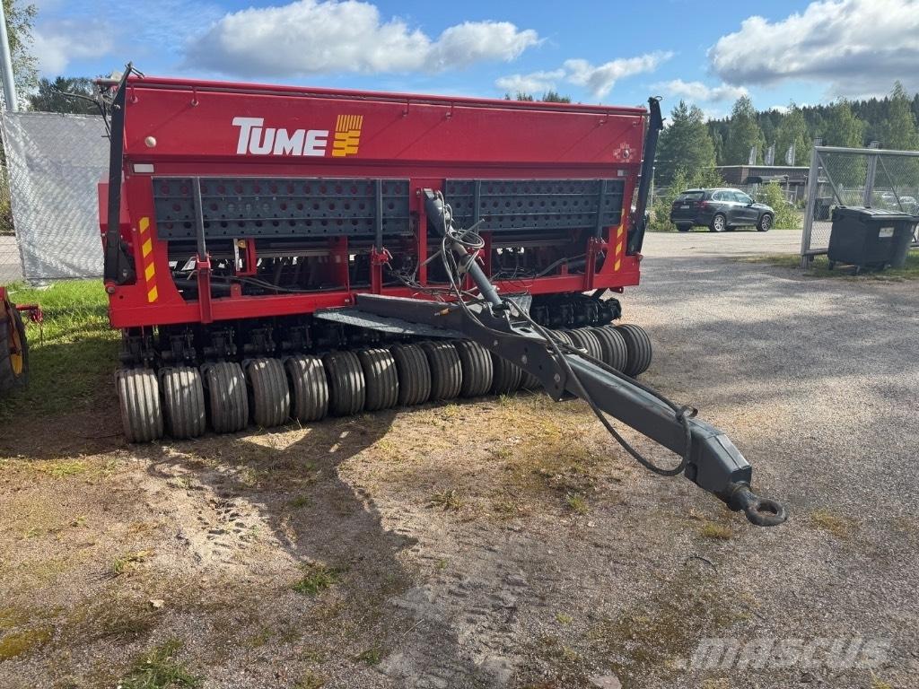 Tume Nova Combi 4000 Kombi-såmaskiner