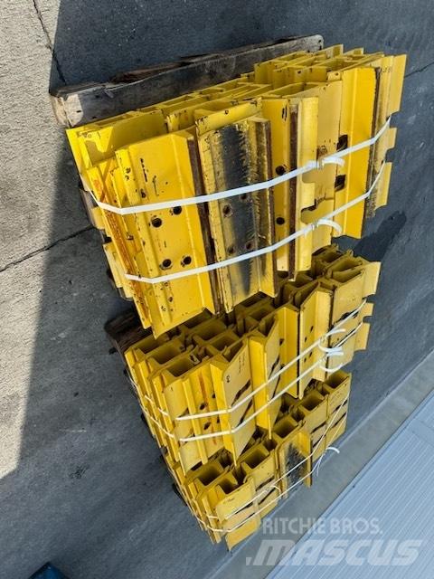 Komatsu d 85 plate Bånd, kæder og understel