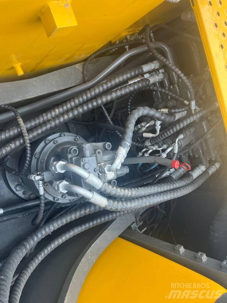 Volvo EC 210 LC Gravemaskiner på larvebånd
