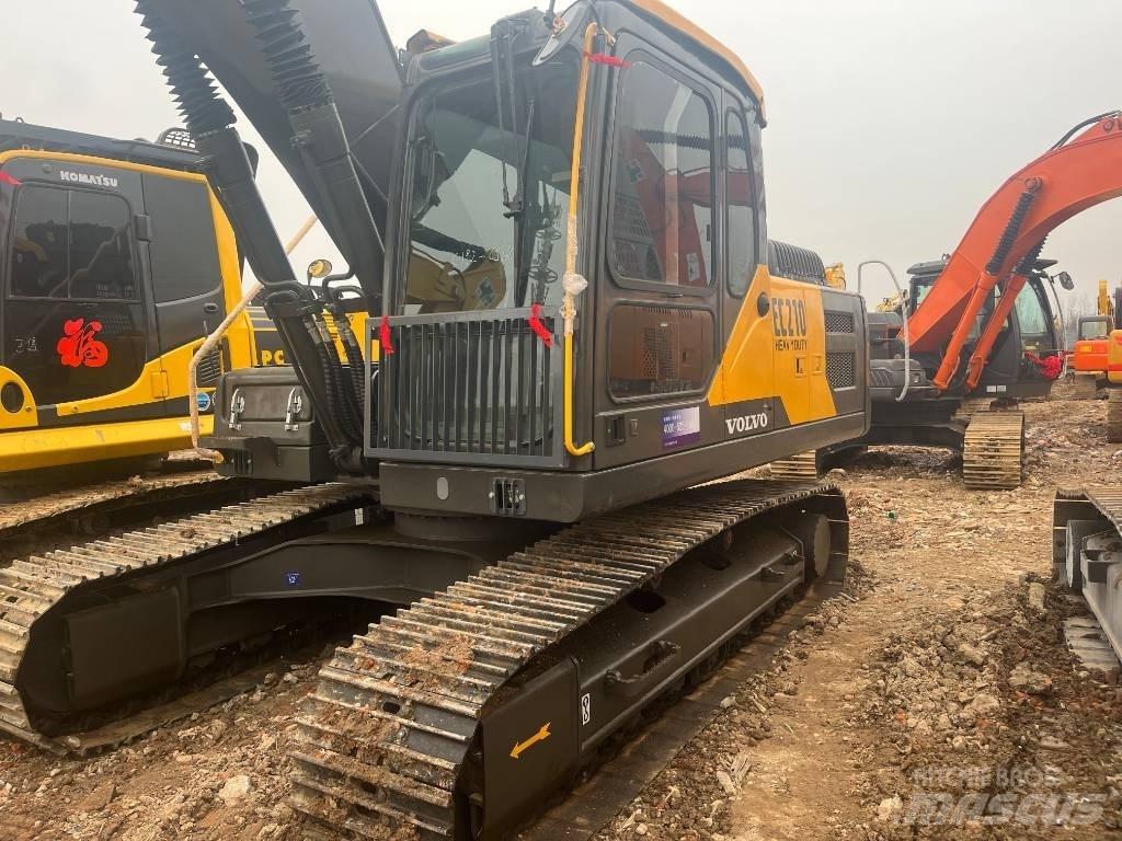 Volvo EC 210 LC Gravemaskiner på larvebånd