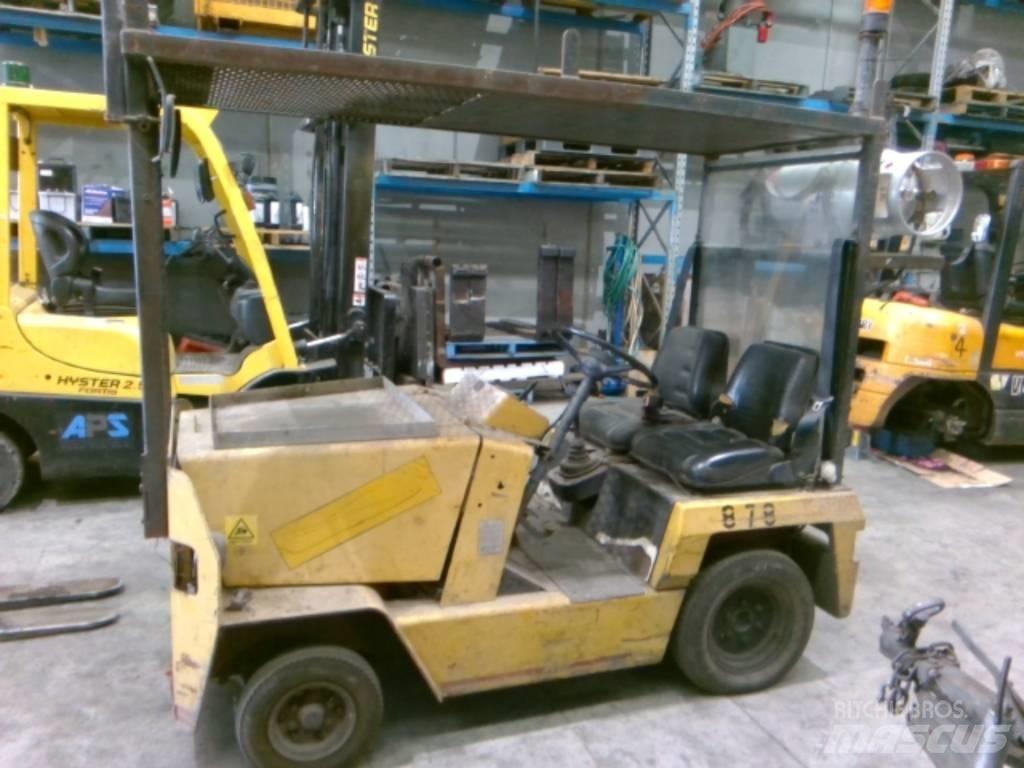 Toyota 2TG10 Bugsertruck