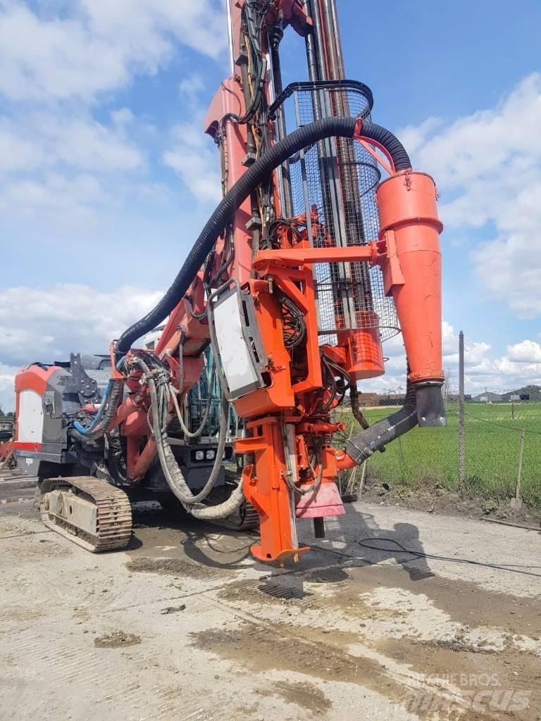 Sandvik DI 550 Overfladeboreudstyr / Borerigge
