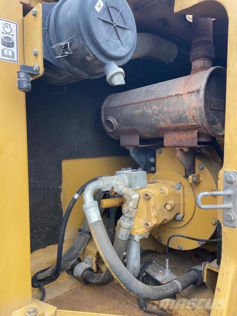 CAT 307 D Gravemaskiner på larvebånd