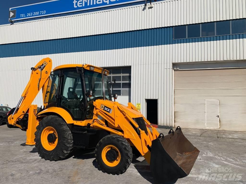 JCB 3 CX Gravemaskiner på hjul