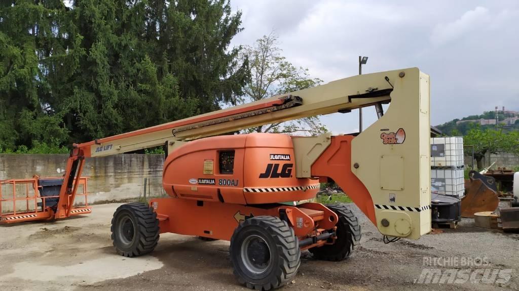 JLG 800 AJ Bomlifte med knækarm