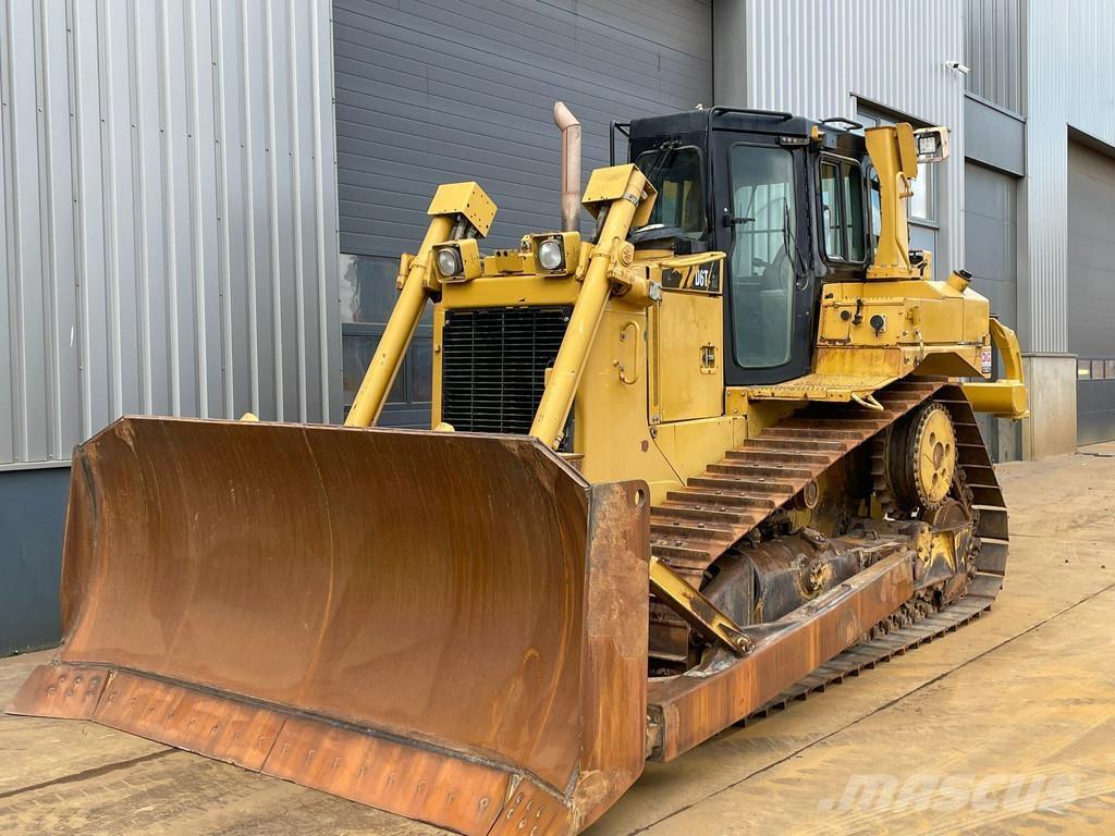 CAT D6T XL Bulldozer på larvebånd