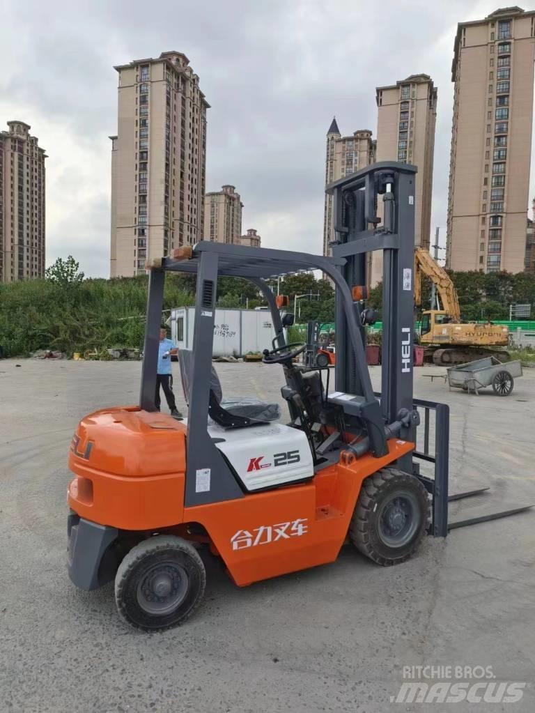 Heli CPC25 Diesel gaffeltrucks