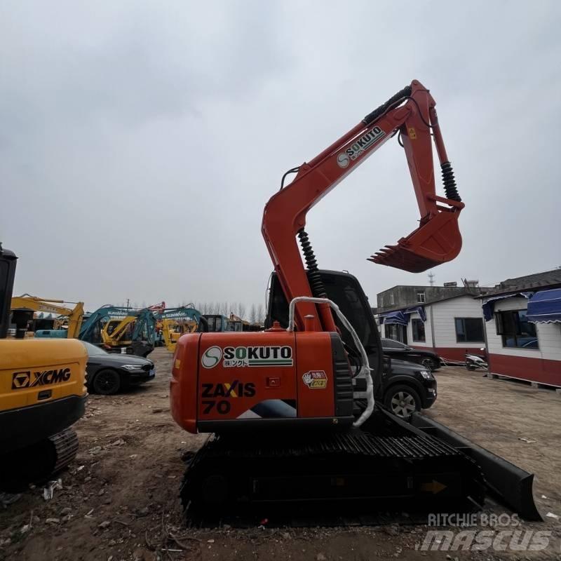 Hitachi ZX 70 Midi-gravemaskiner 7t - 12t