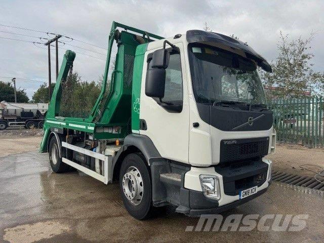 Volvo FL 250 Skip loader