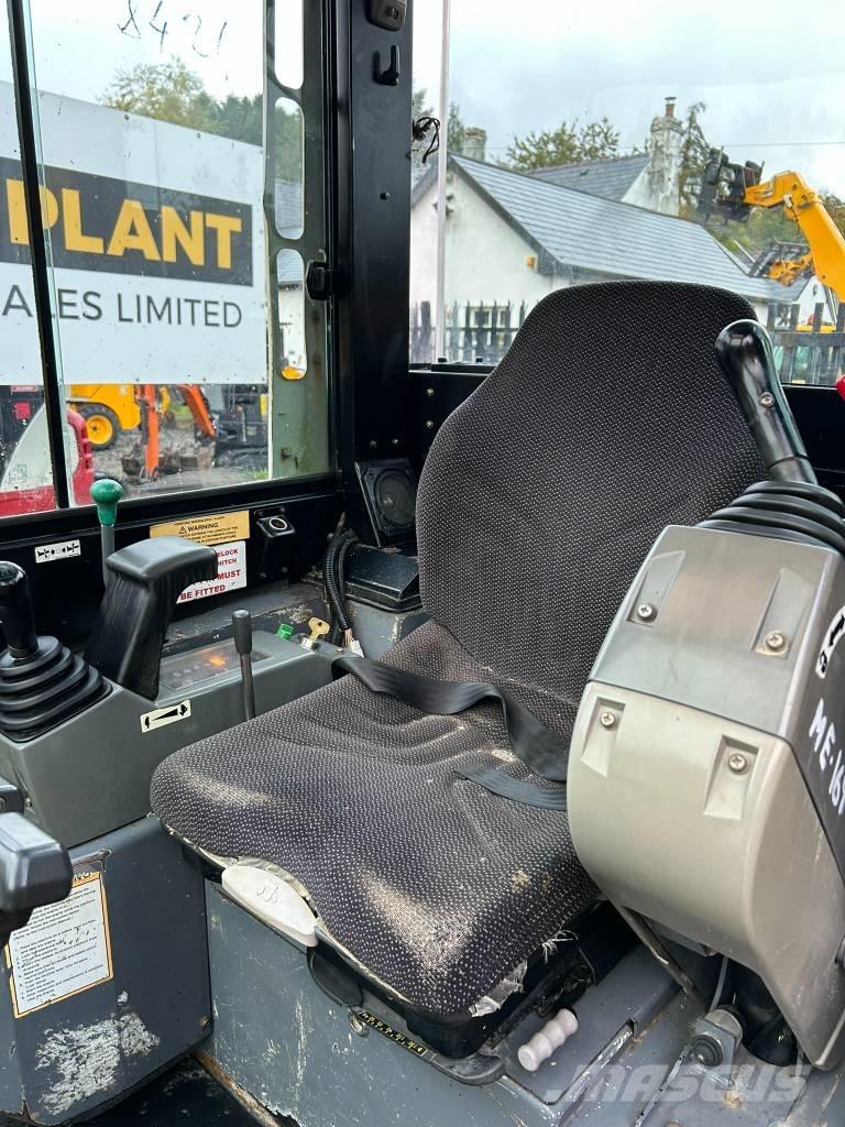 Takeuchi TB 23 R Minigravemaskiner