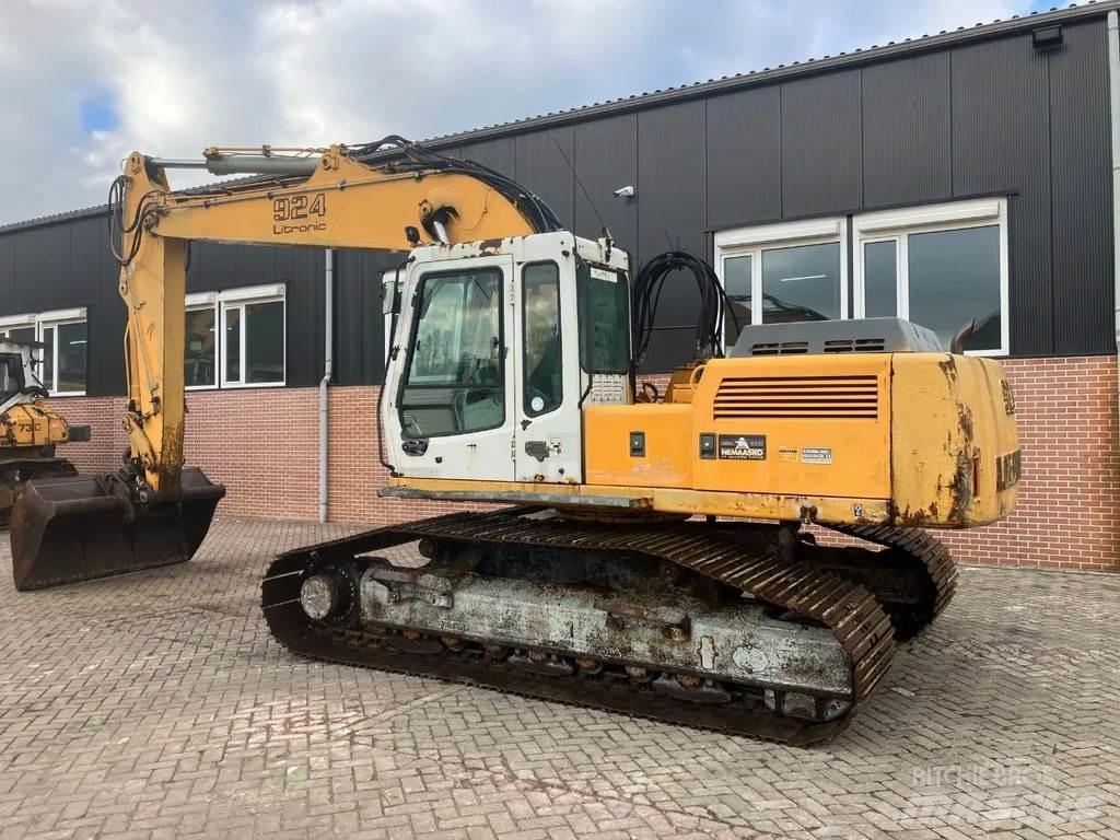 Liebherr 924 Gravemaskiner på larvebånd