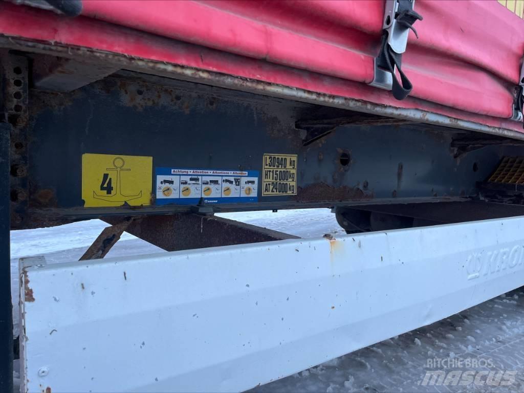 Krone Madel SD Semi-trailer med Gardinsider