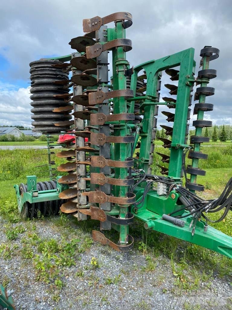 Kivi-Pekka Lamu 550 Tallerkenharver