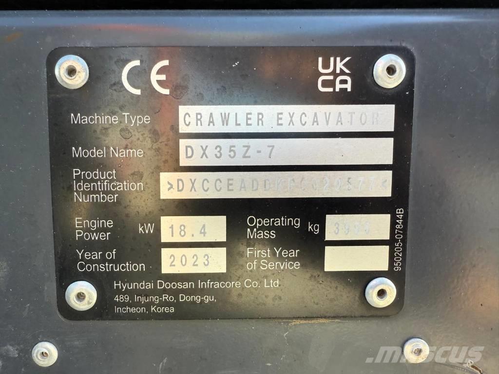 Develon DX 35 Z-7 Minigravemaskiner