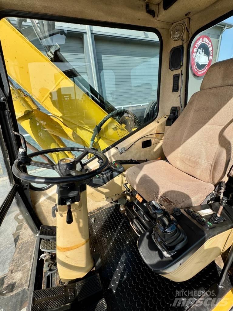 CAT M 312 Gravemaskiner på hjul
