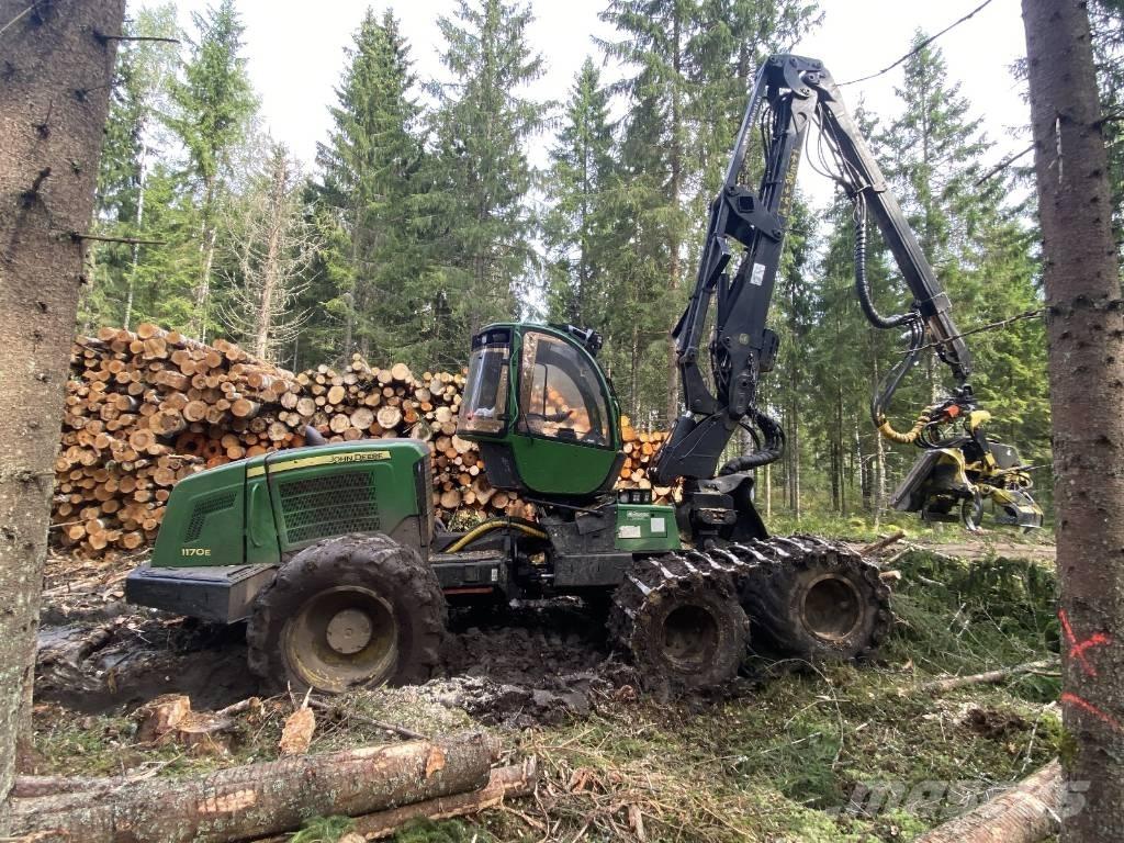 John Deere 1170 E Skovningsmaskiner