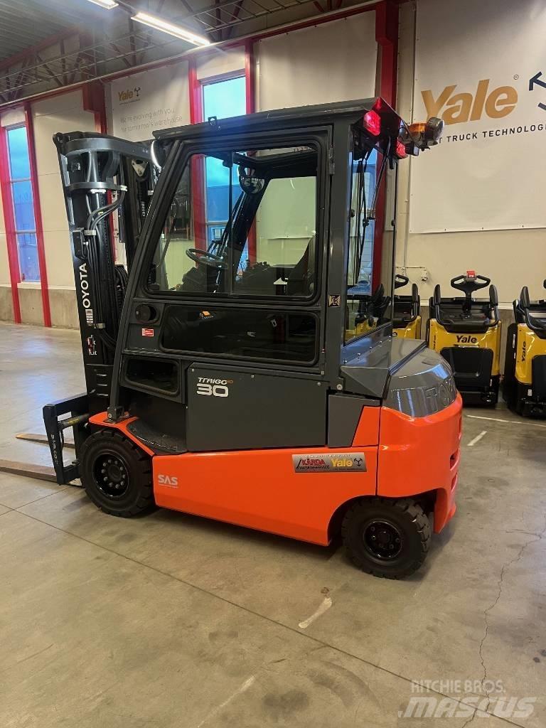 Toyota 8FBMT30 El gaffeltrucks