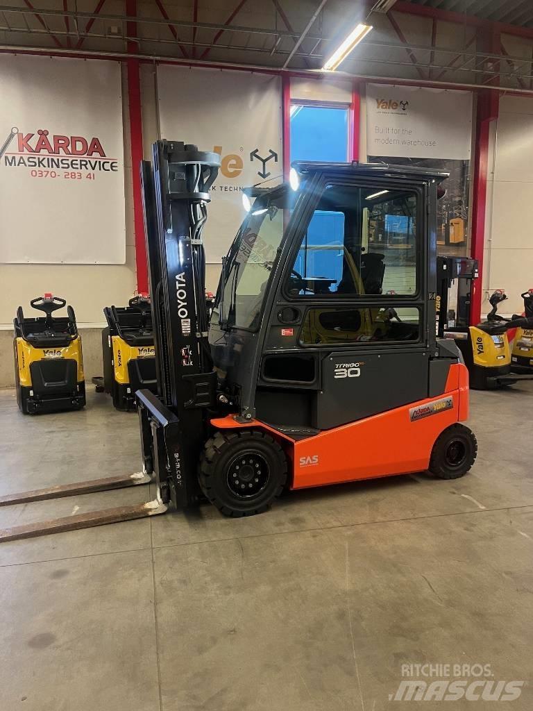 Toyota 8FBMT30 El gaffeltrucks