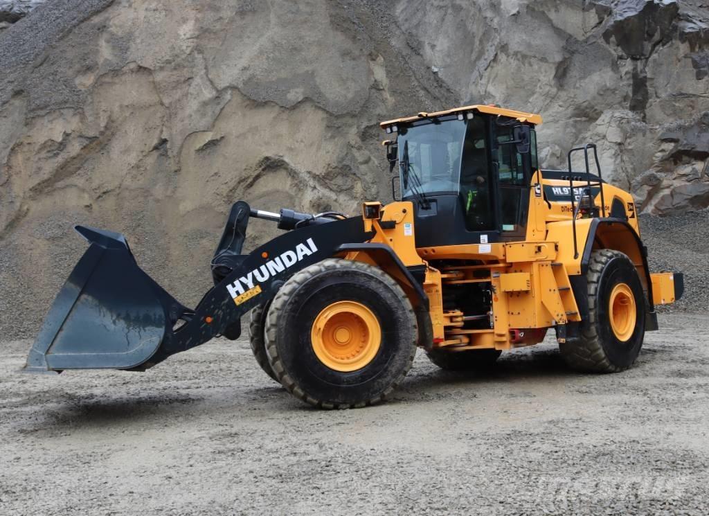 Hyundai HL 975 ACVT Læssemaskiner på hjul