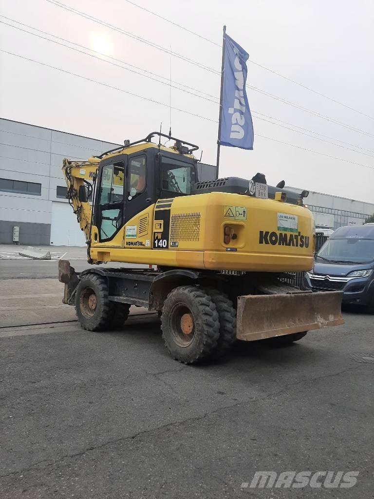 Komatsu PW 140-7 Gravemaskiner på hjul
