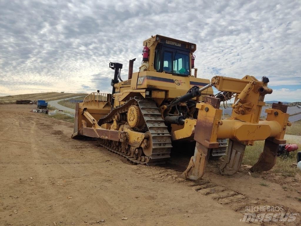 CAT D 9 R Bulldozer på larvebånd