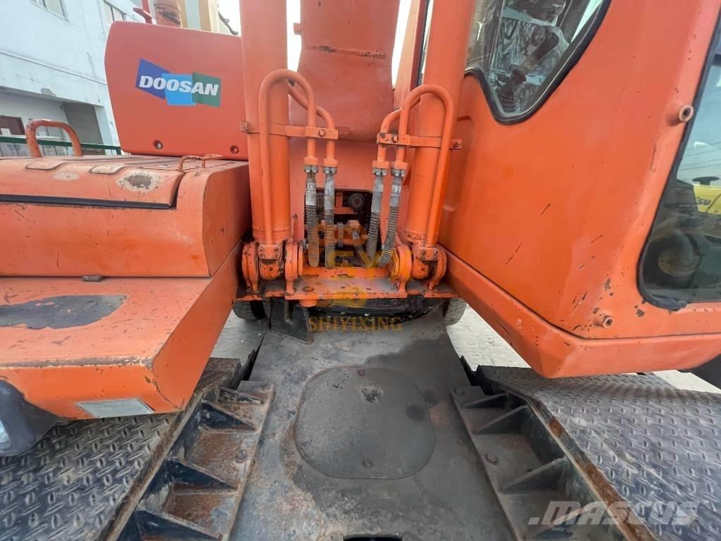 Doosan DH210W-7 Gravemaskiner på hjul