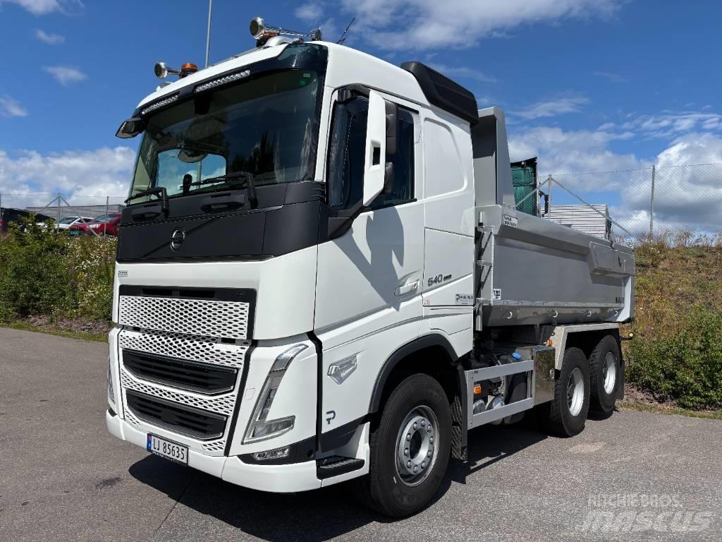 Volvo FH 540 Lastbiler med tip