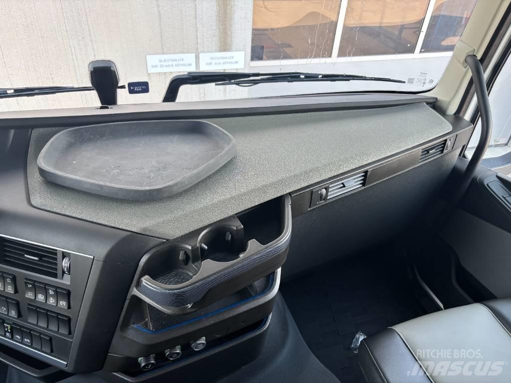 Volvo FH 540 Lastbiler med tip
