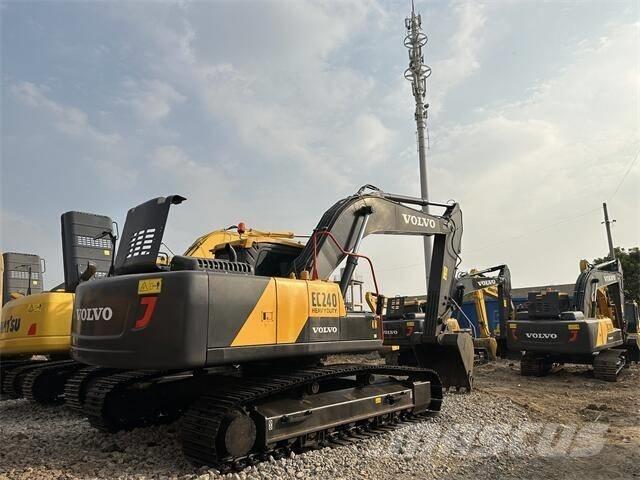 Volvo EC240 Gravemaskiner på larvebånd