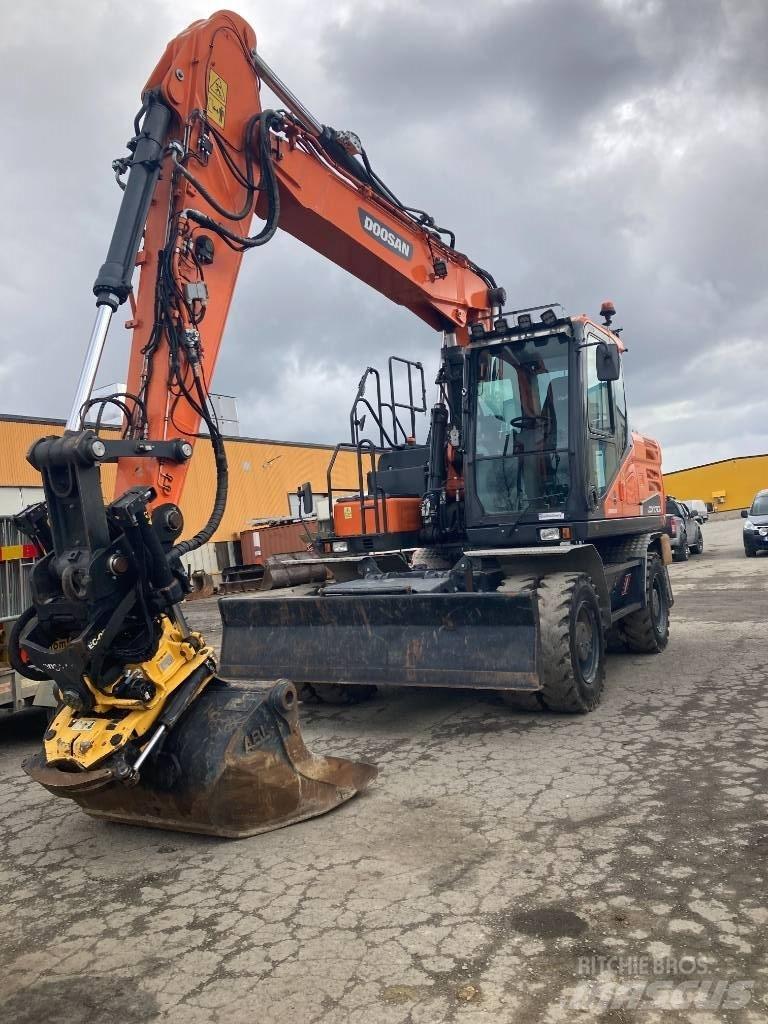 Doosan DX 170 W Gravemaskiner på hjul