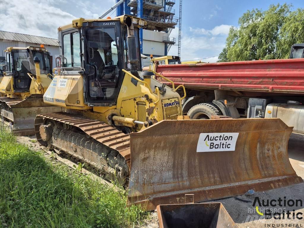 Komatsu D51 Bulldozer på larvebånd
