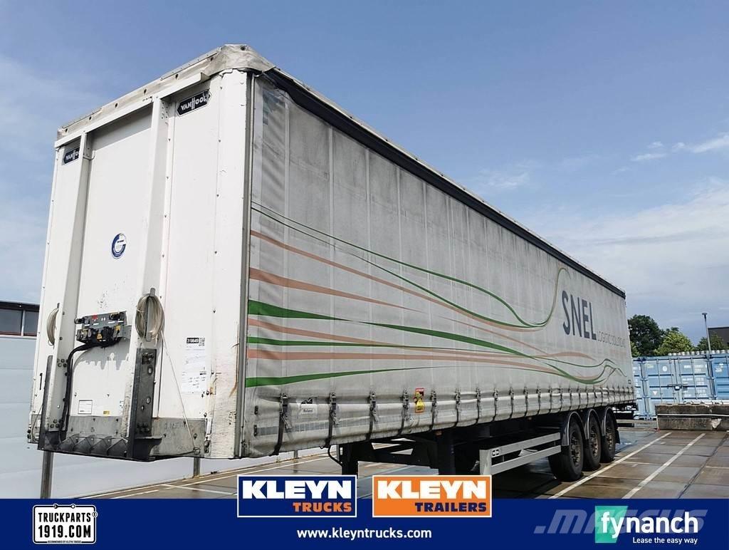 Van Hool A3C002 Semi-trailer med Gardinsider