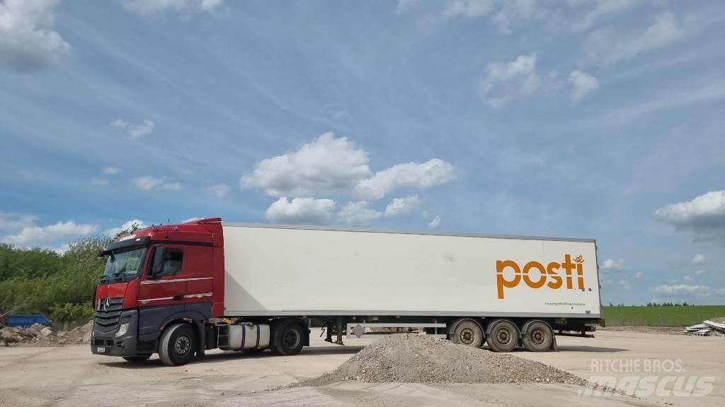 Schmitz Narko Semi-trailer med Kølefunktion
