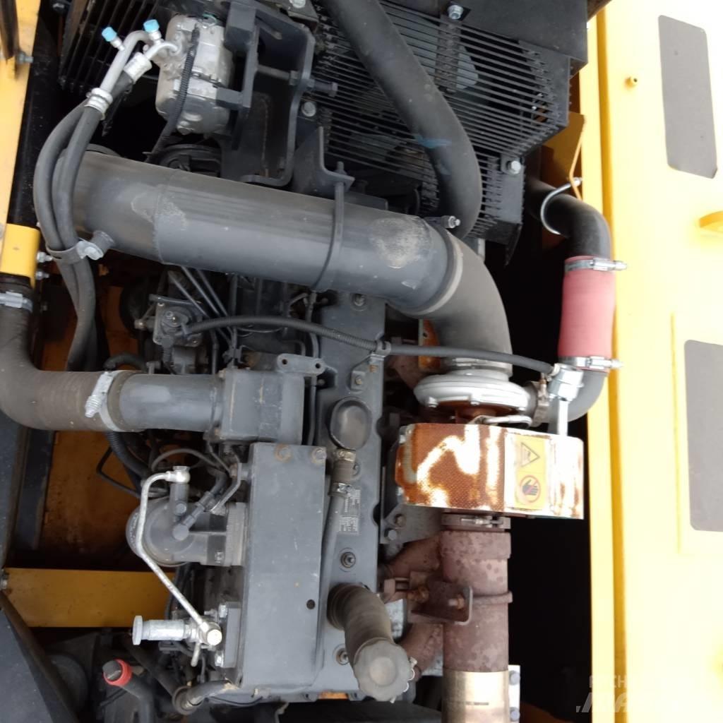 Komatsu PC 360-7 Gravemaskiner på larvebånd