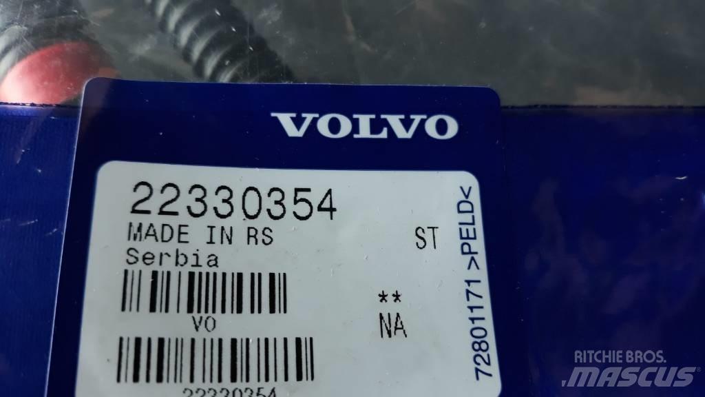 Volvo HOSE 22330354 Transport – Andet