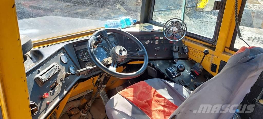 Volvo A 25 B , A 25 C Terrængående lastbiler