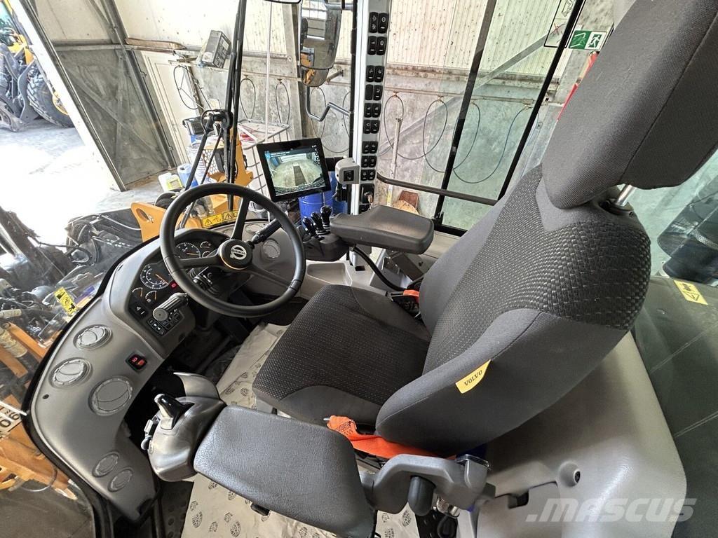 Volvo L120H Læssemaskiner på hjul