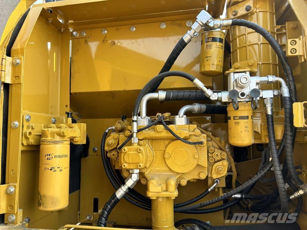 CAT 320 D L Gravemaskiner på larvebånd