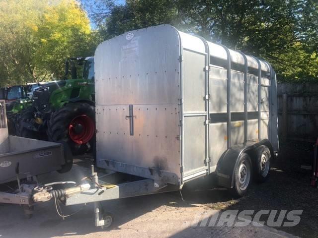 Ifor Williams TA 5 Andre vogne